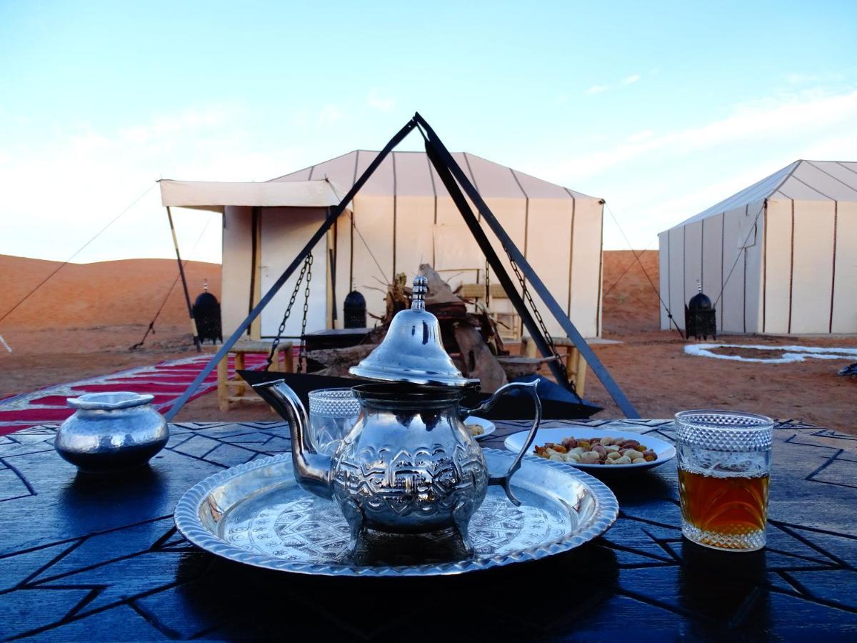 Camel Luxury Camp Bed & Breakfast Merzouga Dış mekan fotoğraf