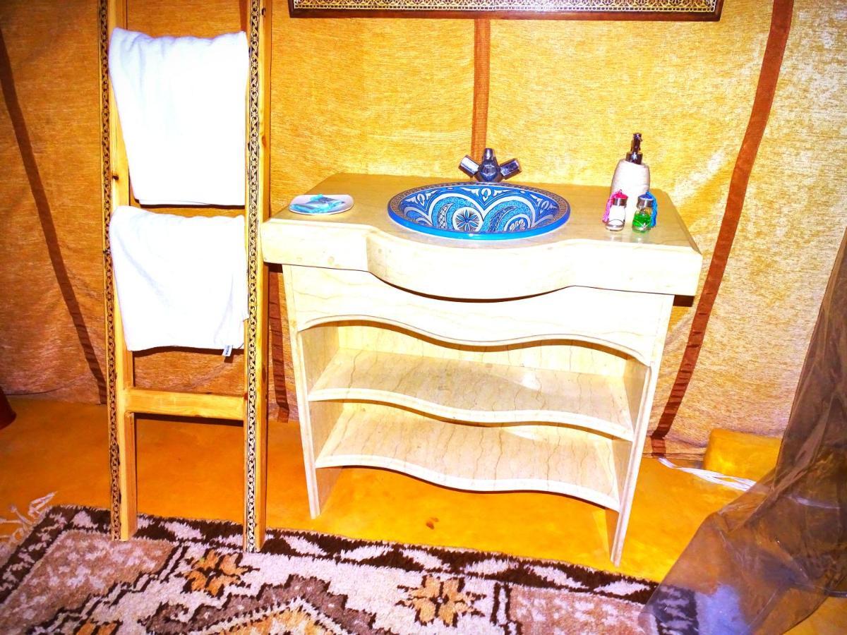 Camel Luxury Camp Bed & Breakfast Merzouga Dış mekan fotoğraf