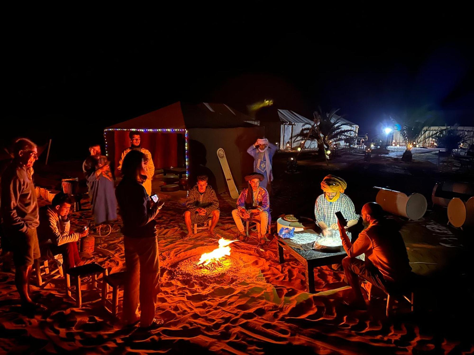 Camel Luxury Camp Bed & Breakfast Merzouga Dış mekan fotoğraf