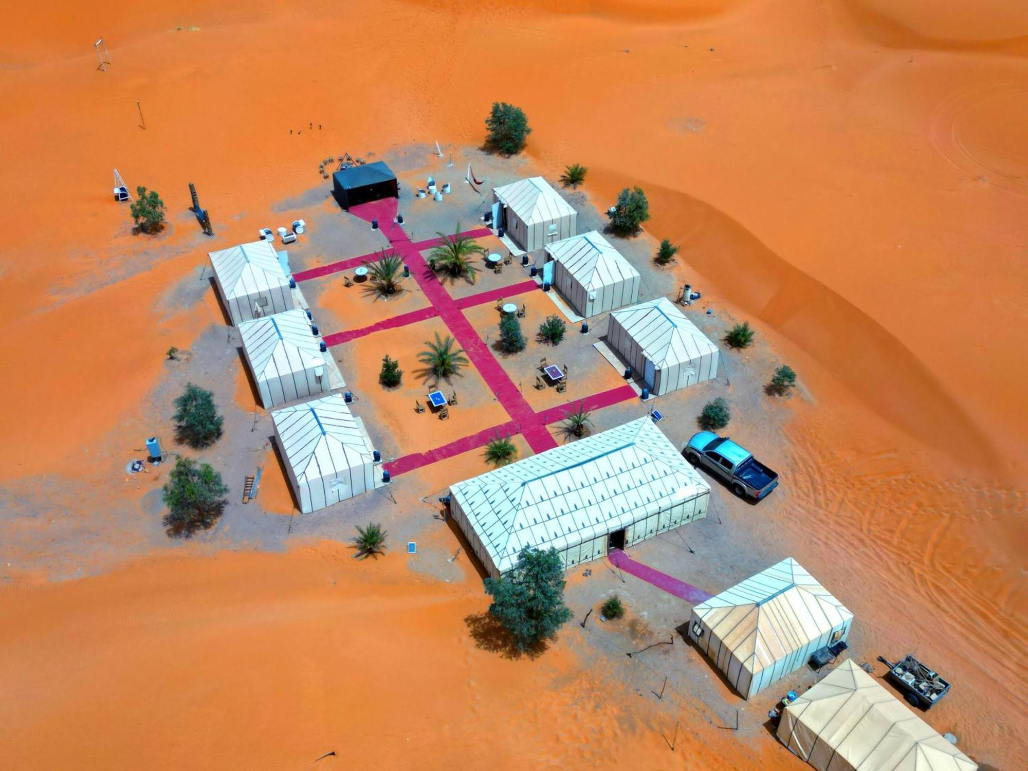 Camel Luxury Camp Bed & Breakfast Merzouga Dış mekan fotoğraf