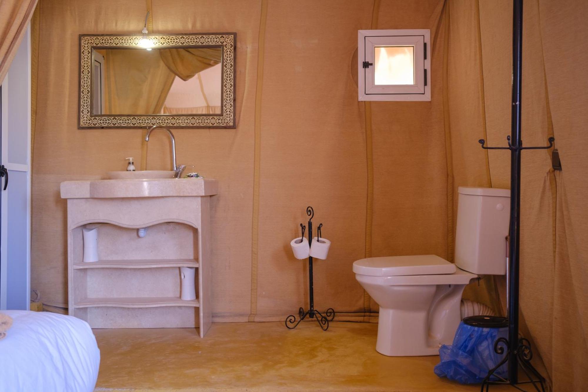 Camel Luxury Camp Bed & Breakfast Merzouga Dış mekan fotoğraf