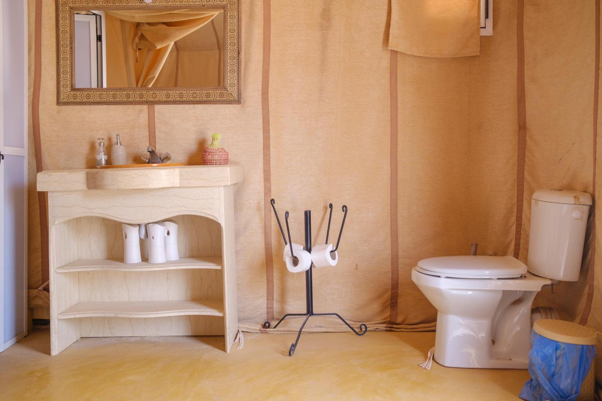Camel Luxury Camp Bed & Breakfast Merzouga Dış mekan fotoğraf